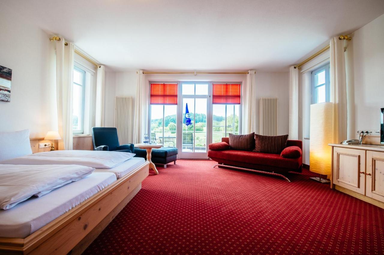 Deutenhof Hotel, Restaurant & Veranstaltung Bad Abbach Exterior photo